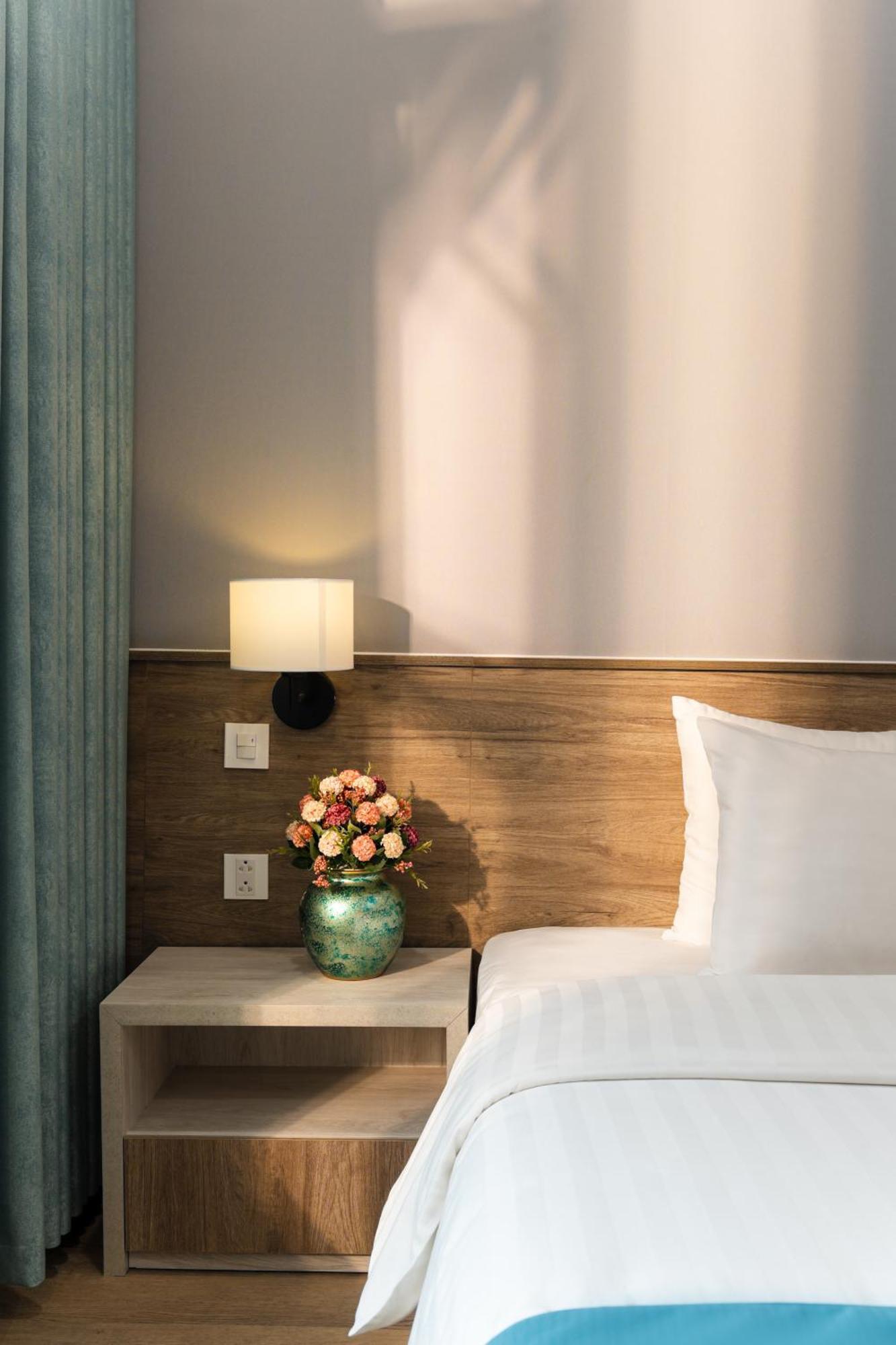 Capital Garden Hotel Hanoi Zewnętrze zdjęcie