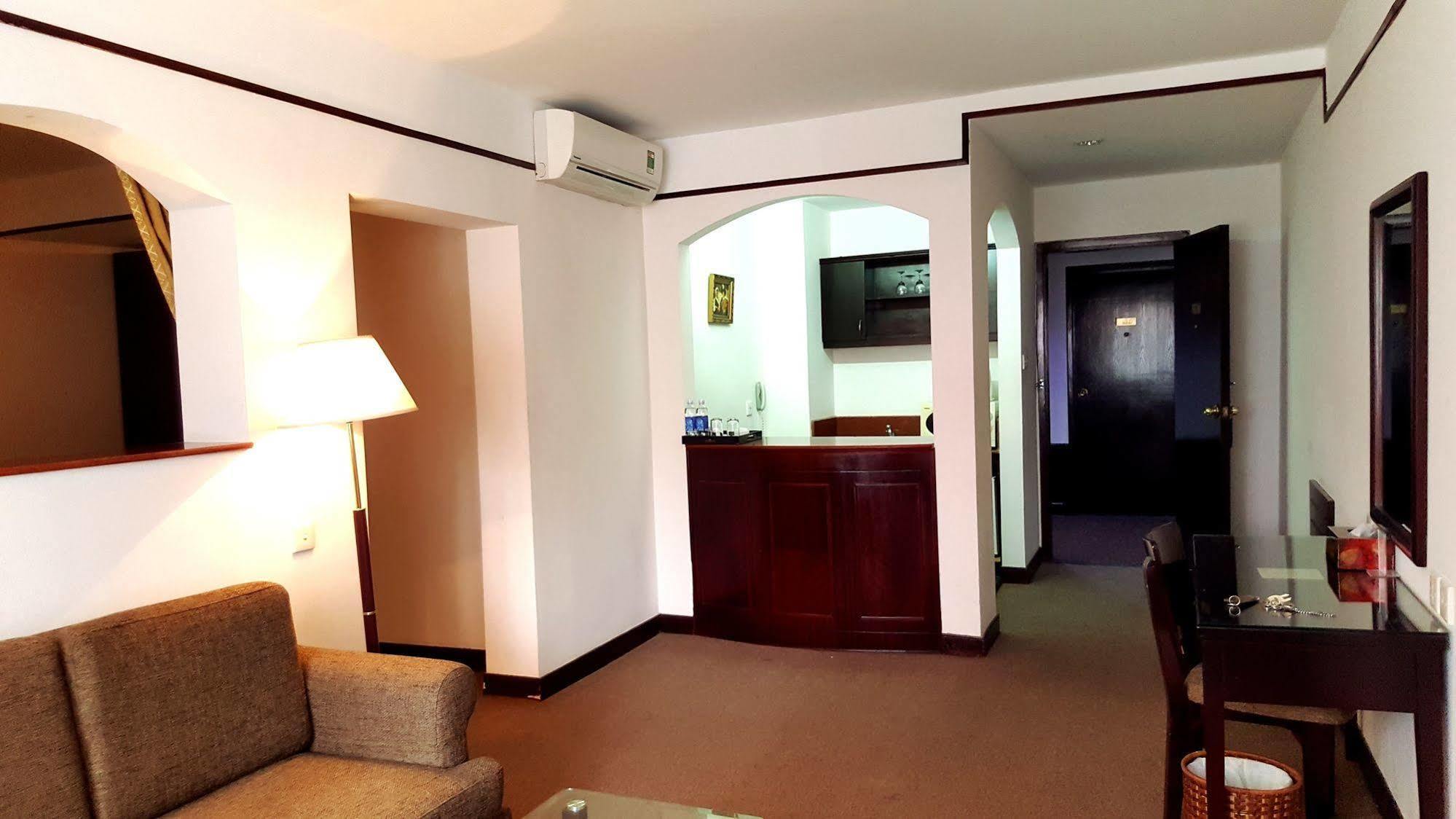 Capital Garden Hotel Hanoi Zewnętrze zdjęcie